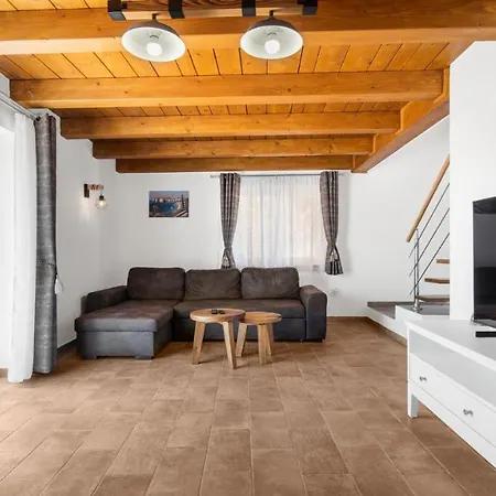 Lino Holiday home Dajla